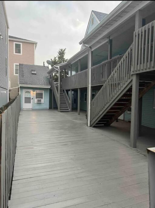 Ocean Block Oasis, 2-bed Apartment